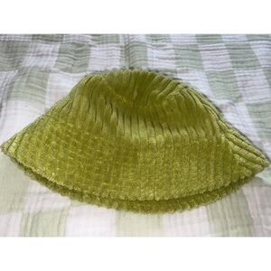 Green Ribbed Bucket Hat